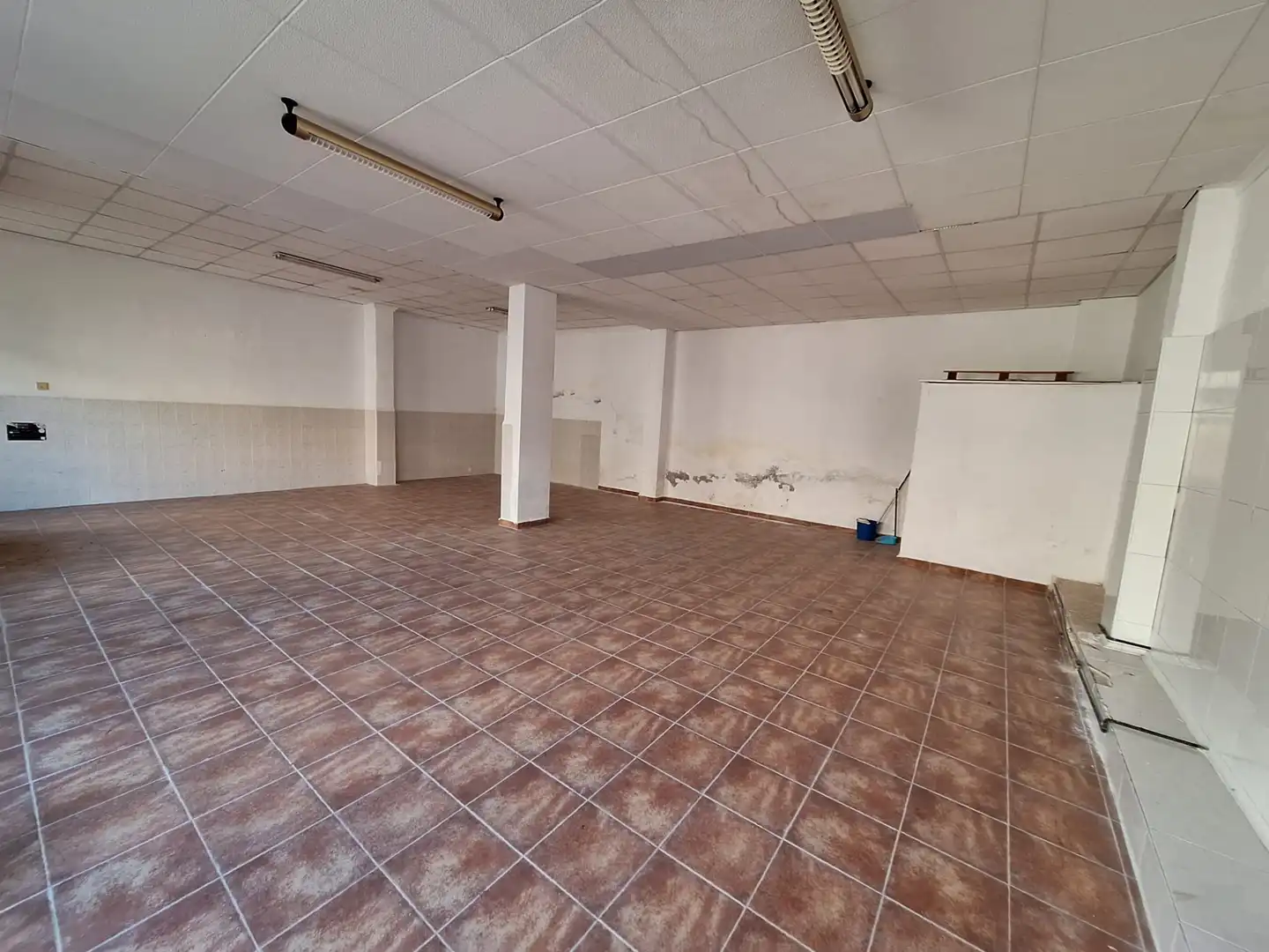 Local de lloguer en Pedanías Oeste