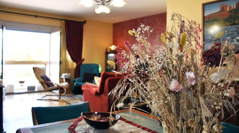 Foto 2 de Pis en venda a Plaza Pintor Jose Morales Pascual, Miralvalle - Av. Virgen del Puerto - La Data, Cáceres