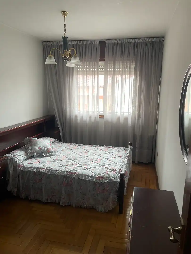 Habitación de Piso en venta en Tui con Amueblado y Balcón