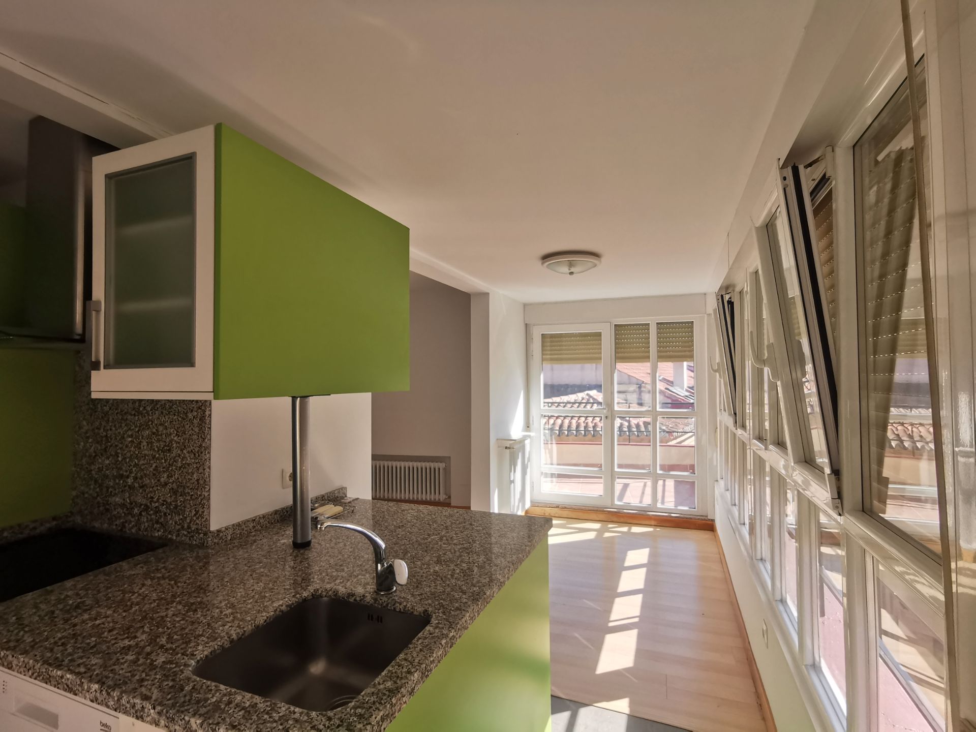 Kitchen of Flat to rent in Salamanca Capital  with Air Conditioner, Heating and Parquet flooring