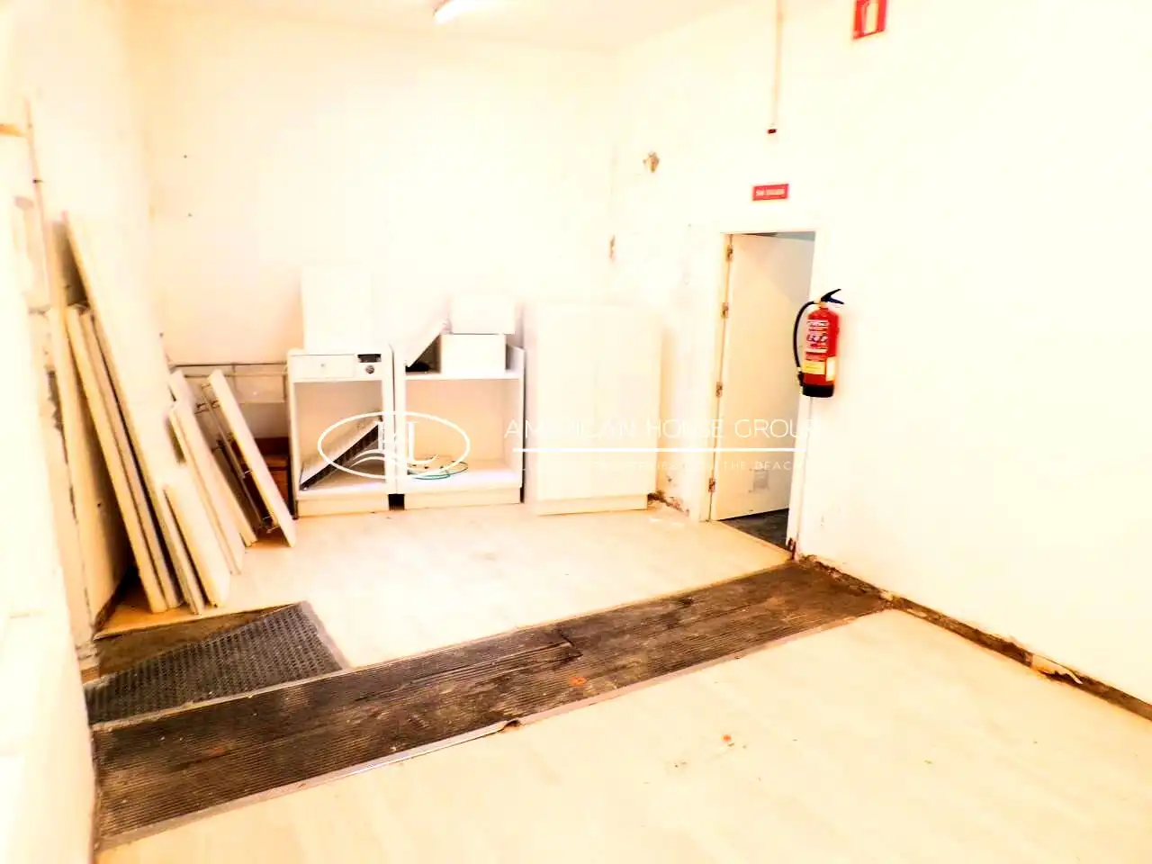 Local comercial de lloguer a Núcleo urbano, imagen 6