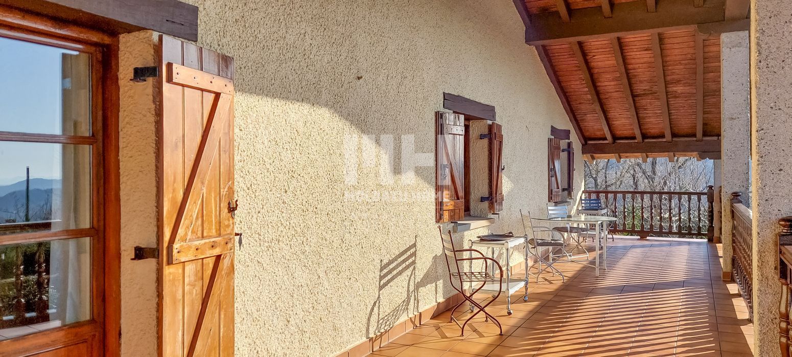 Terrace of House or chalet for sale in Oiartzun  with Storage room