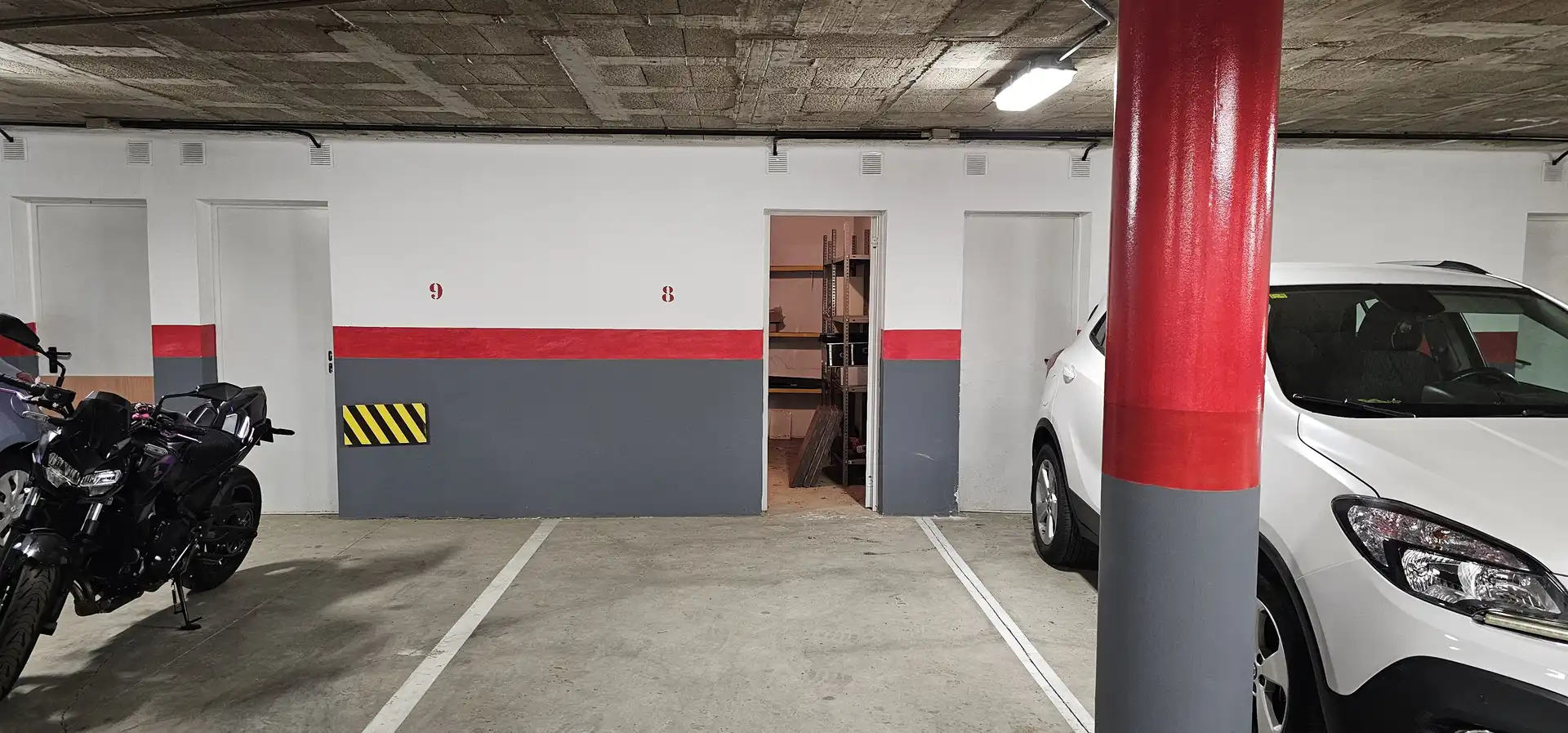 Parkplatz von Garage zum Verkauf in Arrecife