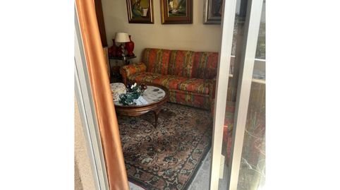 Foto 2 de Piso en venta en Calle General García Escámez, Asdrúbal - Bahía Blanca, Cádiz Capital