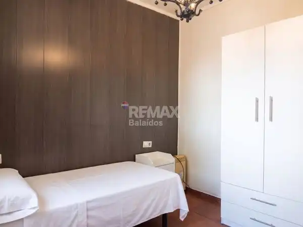 Bedroom of Flat for sale in Vigo 