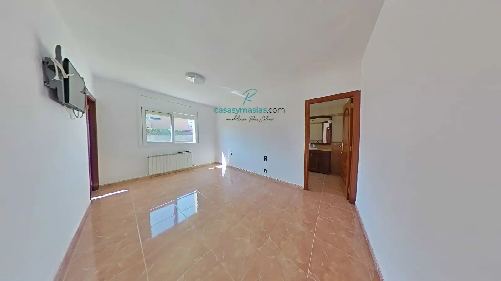 Sala de estar de Casa o chalet en venta en Sant Cugat Sesgarrigues con Aire acondicionado, Calefacción y Jardín privado