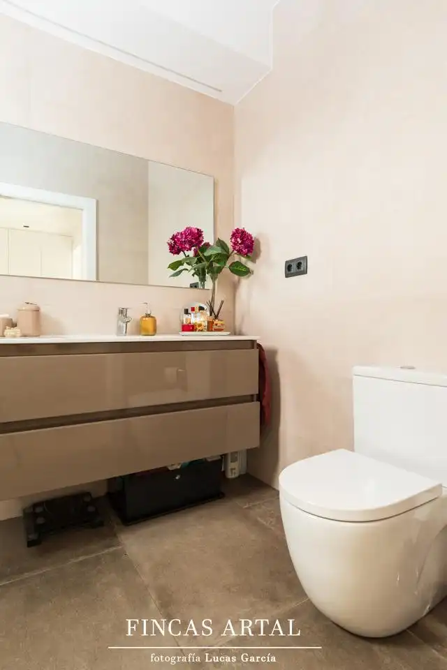 Baño de Piso en venta en Zaragoza con Aire acondicionado, Calefacción y Terraza