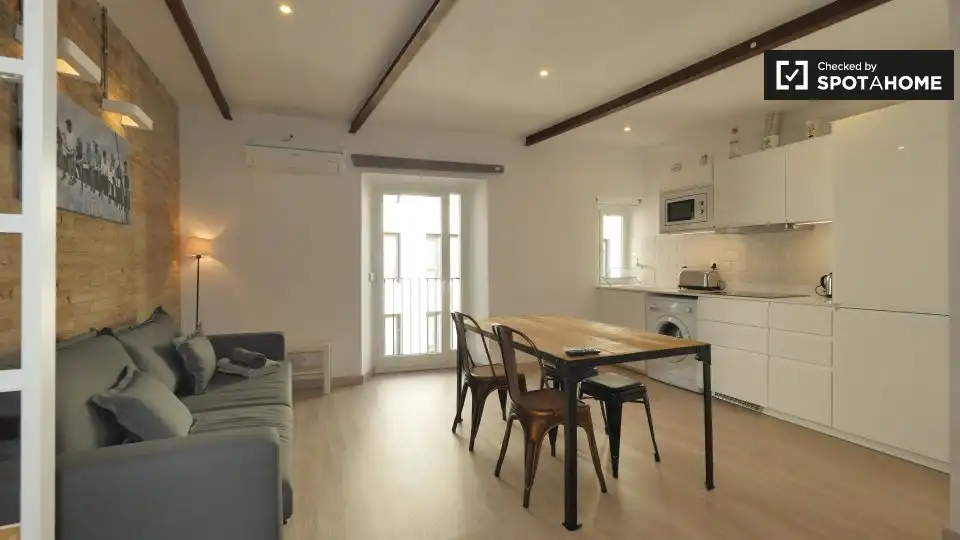 Fotografía del inmueble reportado: 1.100 €/mes — El Raval, Barcelona