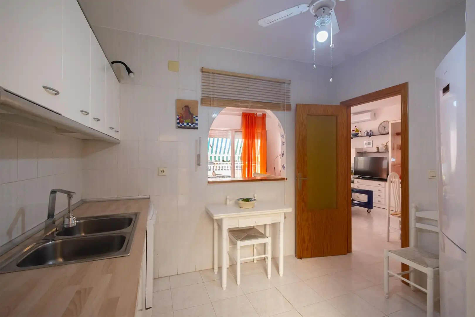 Cuina de Pis en venda en Cartagena amb Aire condicionat, Terrassa i Moblat