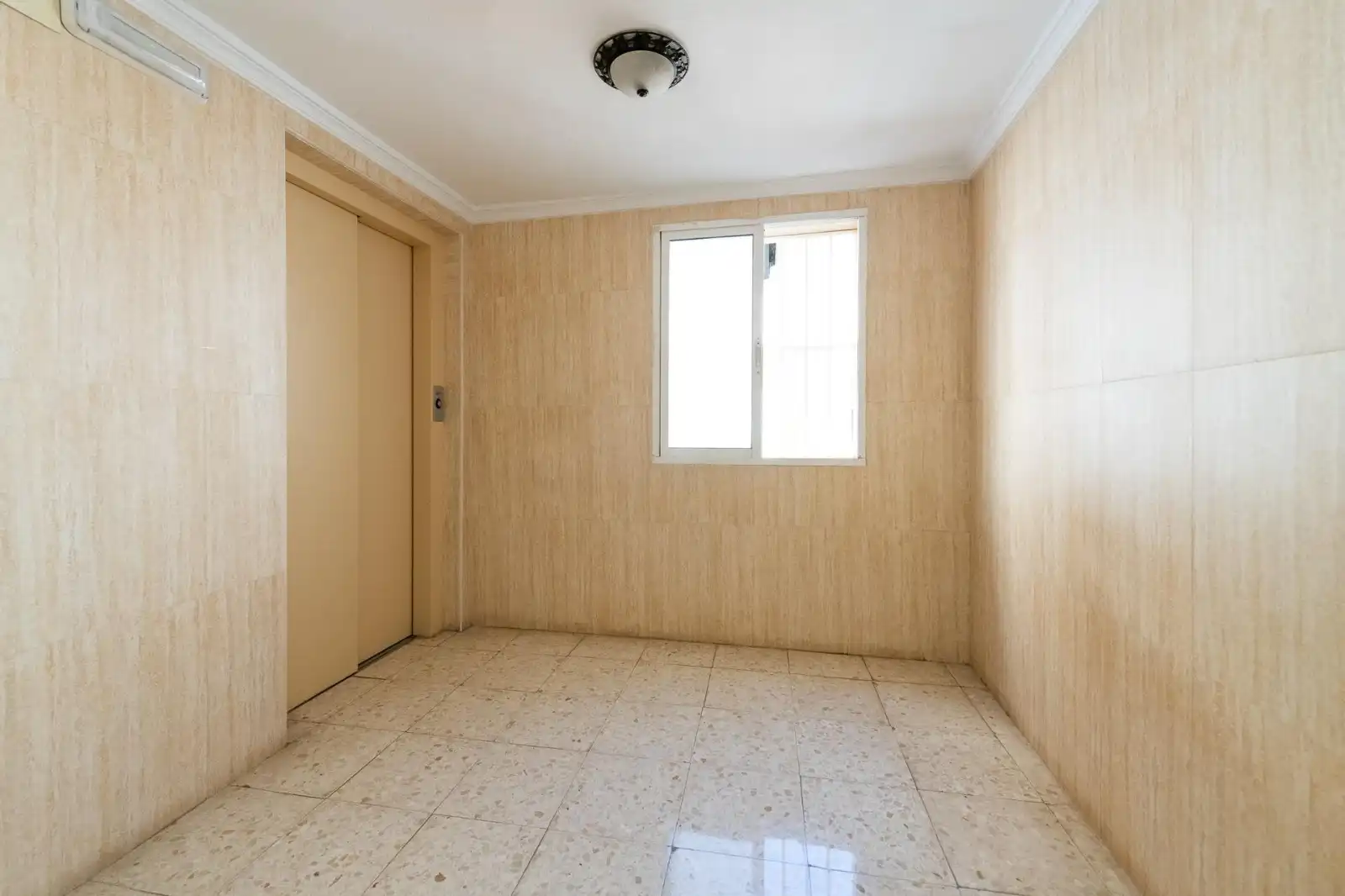 Piso en venta en Málaga con Terraza y Amueblado