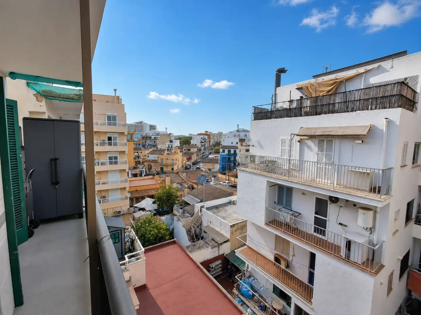 Exterior view of Flat for sale in  Palma de Mallorca  with Heating