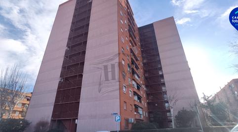 Foto 4 de Piso en venta en Calle de Ramón Pérez de Ayala, 50, Numancia, Madrid