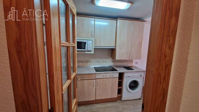 Piso en Alquiler en Universidad - Tenerías