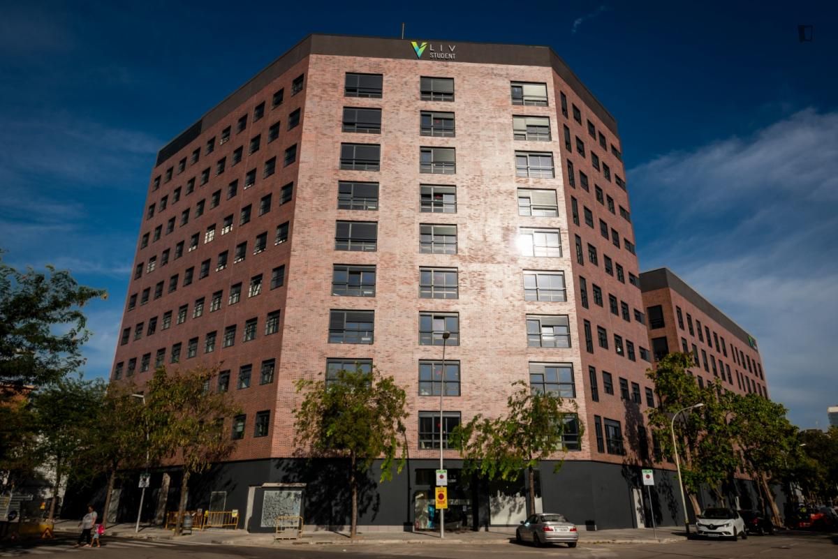 Außenansicht von Wohnung zur Miete in  Barcelona Capital mit Schwimmbad, Möbliert und Internet