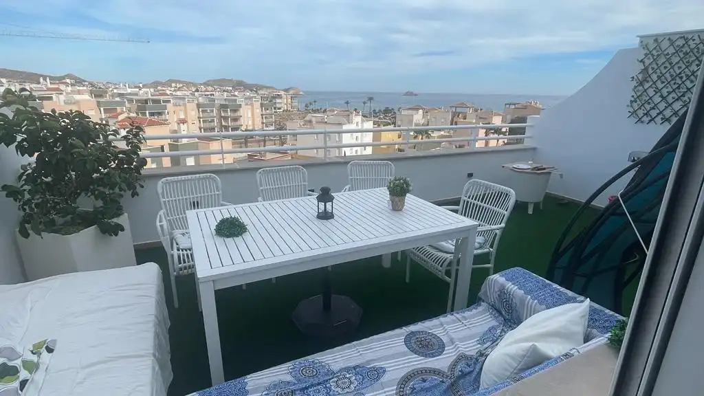 Terrasse von Dachboden zum Verkauf in Pulpí mit Klimaanlage, Heizung und Privatgarten