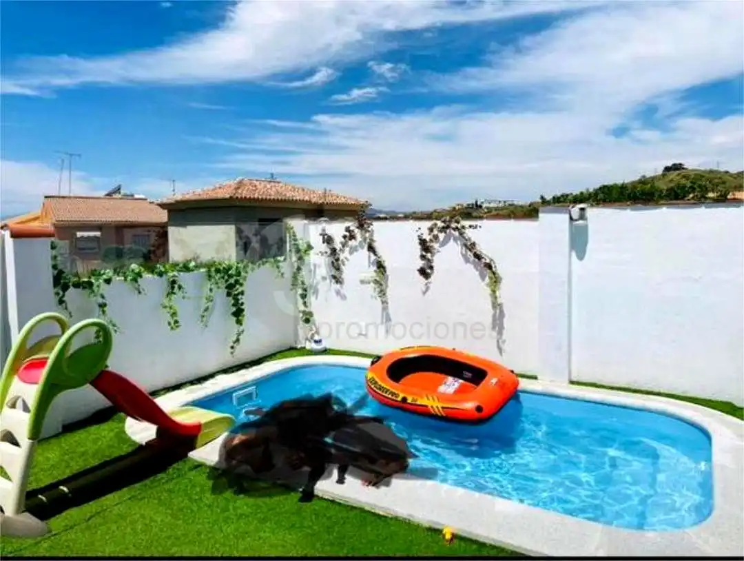 Casa con piscina in vendita a Calle Tiépolo, imagen 3