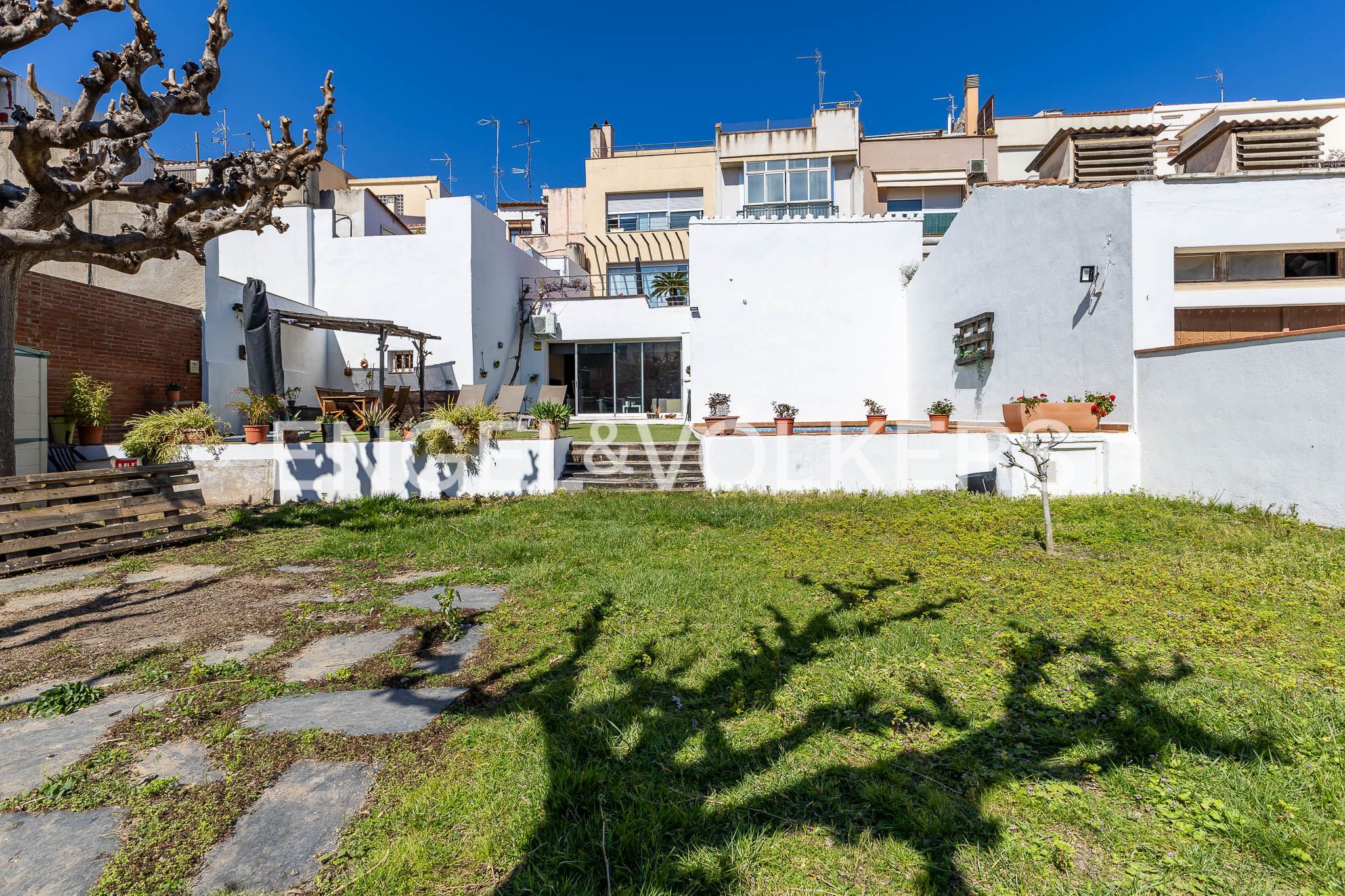 Garden of Houses for sale in Mataró  with Air Conditioner, Heating and Private garden