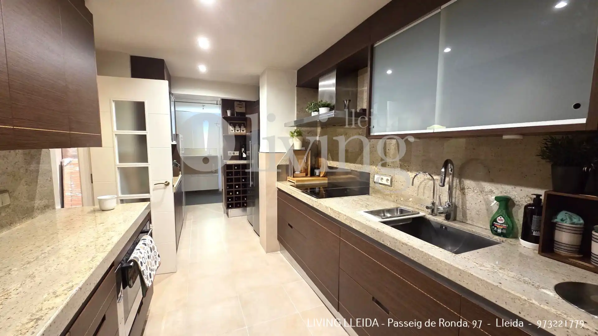 Küche von Wohnung zum Verkauf in Lleida mit Klimaanlage, Heizung und Parkett