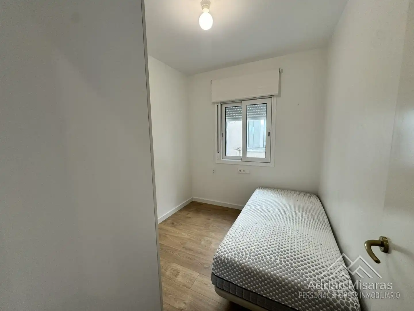 Habitación de Ático en venta en Barcelona con Aire acondicionado, Terraza y Amueblado