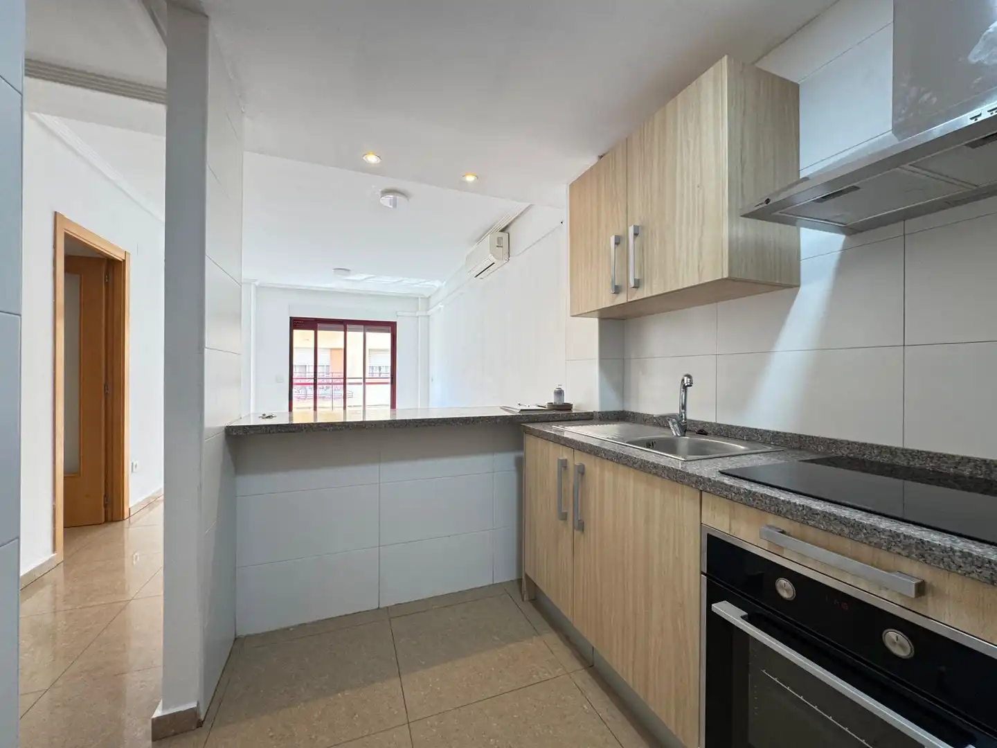 Cocina de Piso en venta en Alicante / Alacant