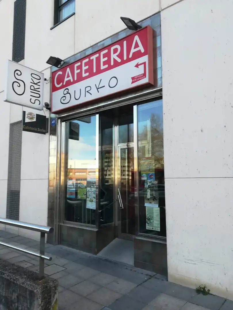Commercial properties for rent in Calle Hornillos, Universidad - Las Huelgas