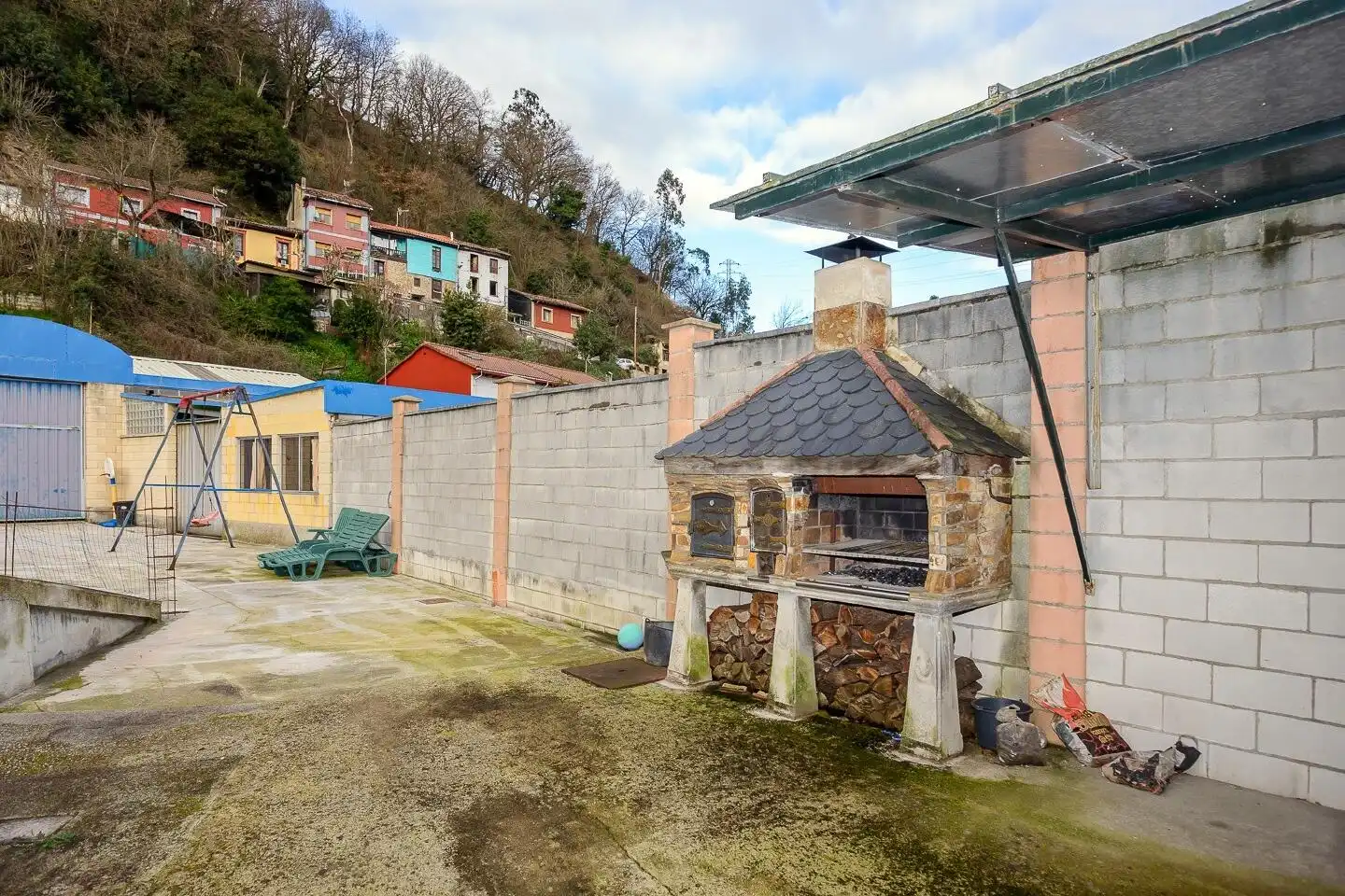 Vista exterior de Casa o chalet en venta en Langreo