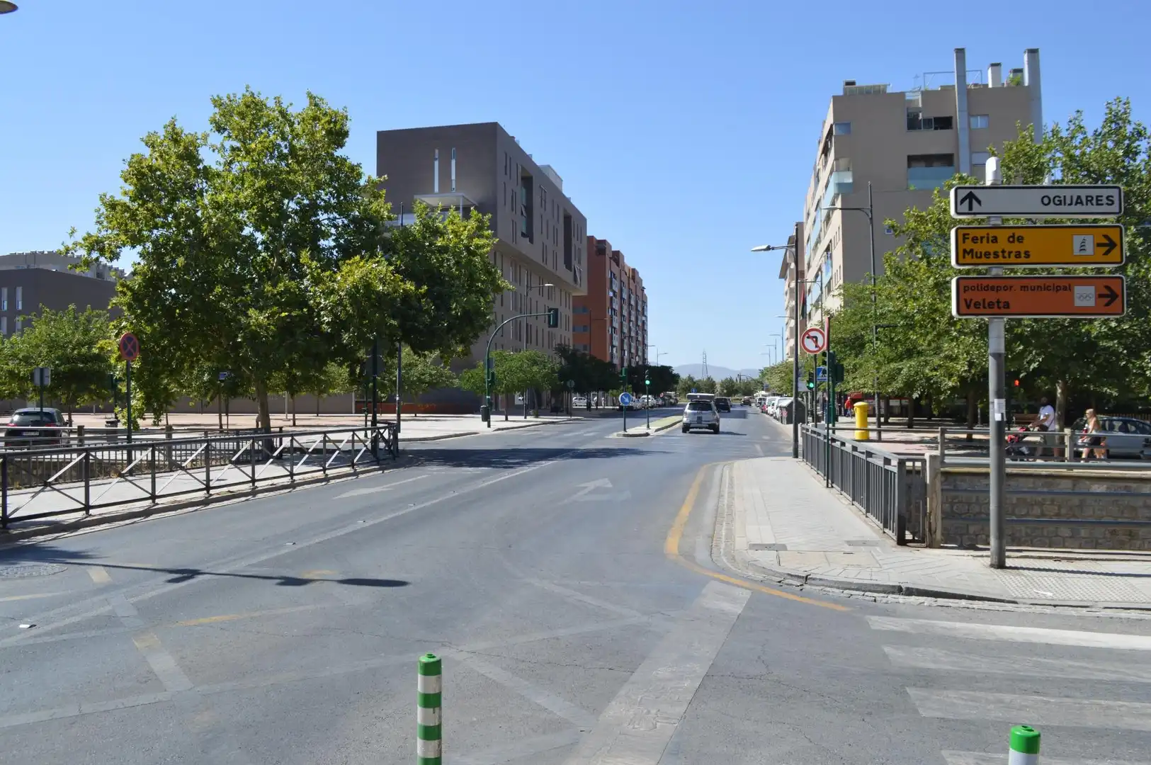 Exterior view of Flat for rent in Granada  with Air Conditioner, Furnished and Balcony
