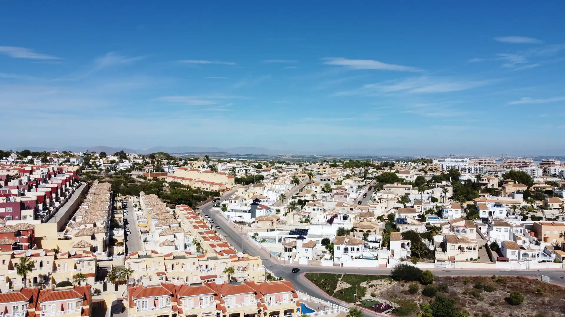 Vista exterior de Pis en venda en Orihuela amb Terrassa i Piscina