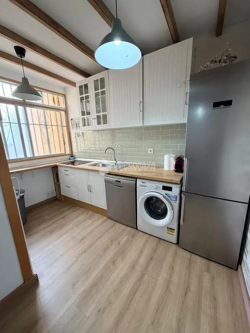 Flat for rent in PISO calle antioquia, Alfalfa - Santa Cruz
