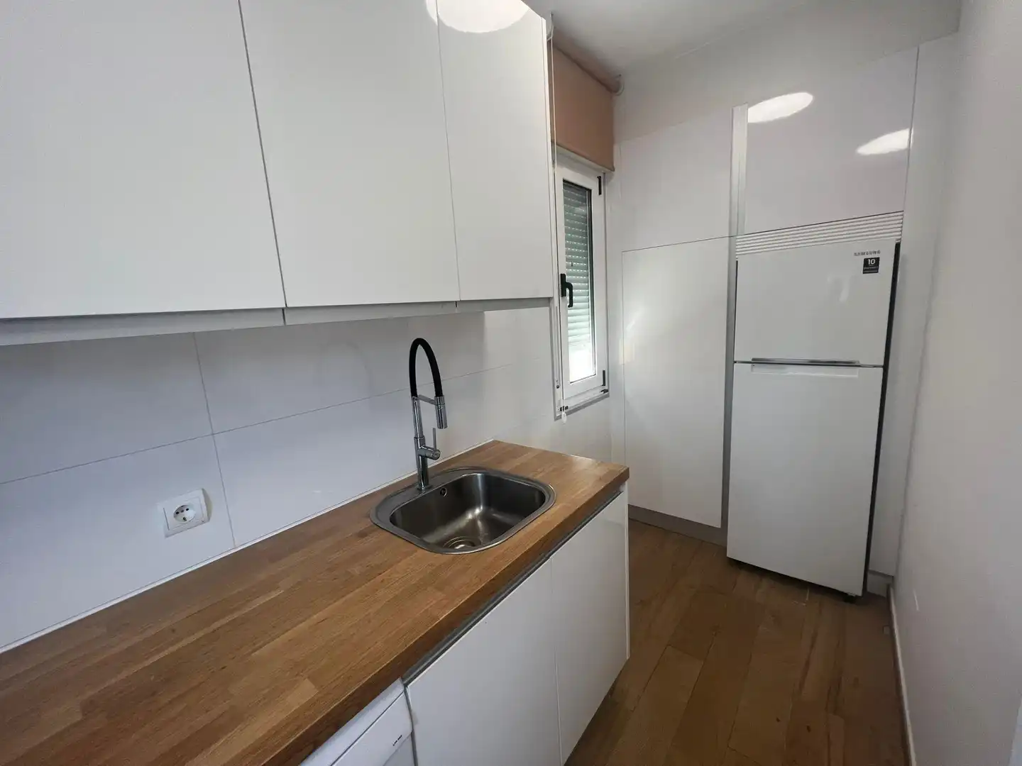 Cuina de Casa o xalet en venda en Ponferrada amb Jardí privat i Moblat