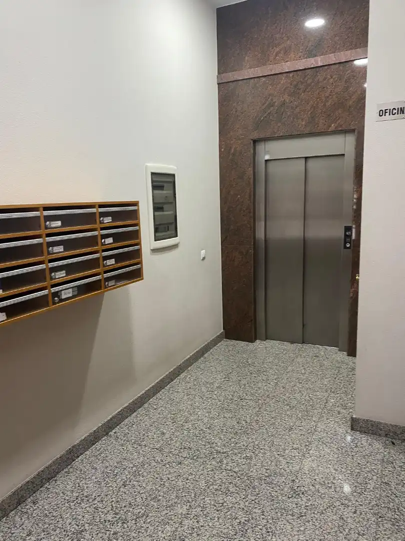 Büro zur Miete in Calahorra mit Abstellraum und Möbliert