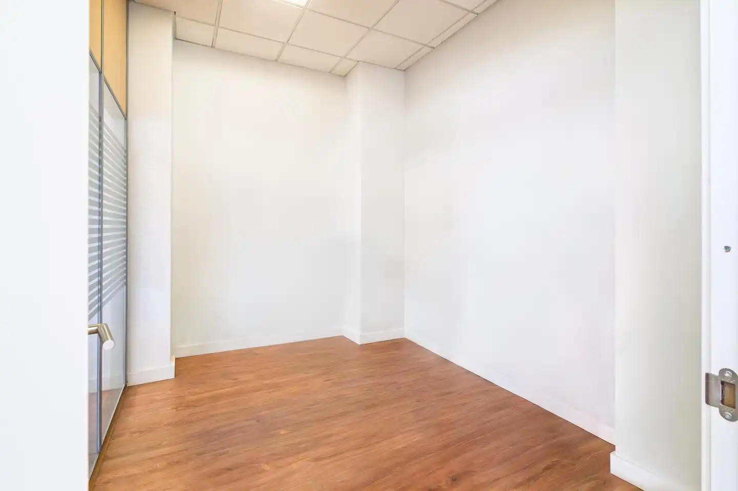Commercial properties for rent in  Pamplona / Iruña  with Air Conditioner