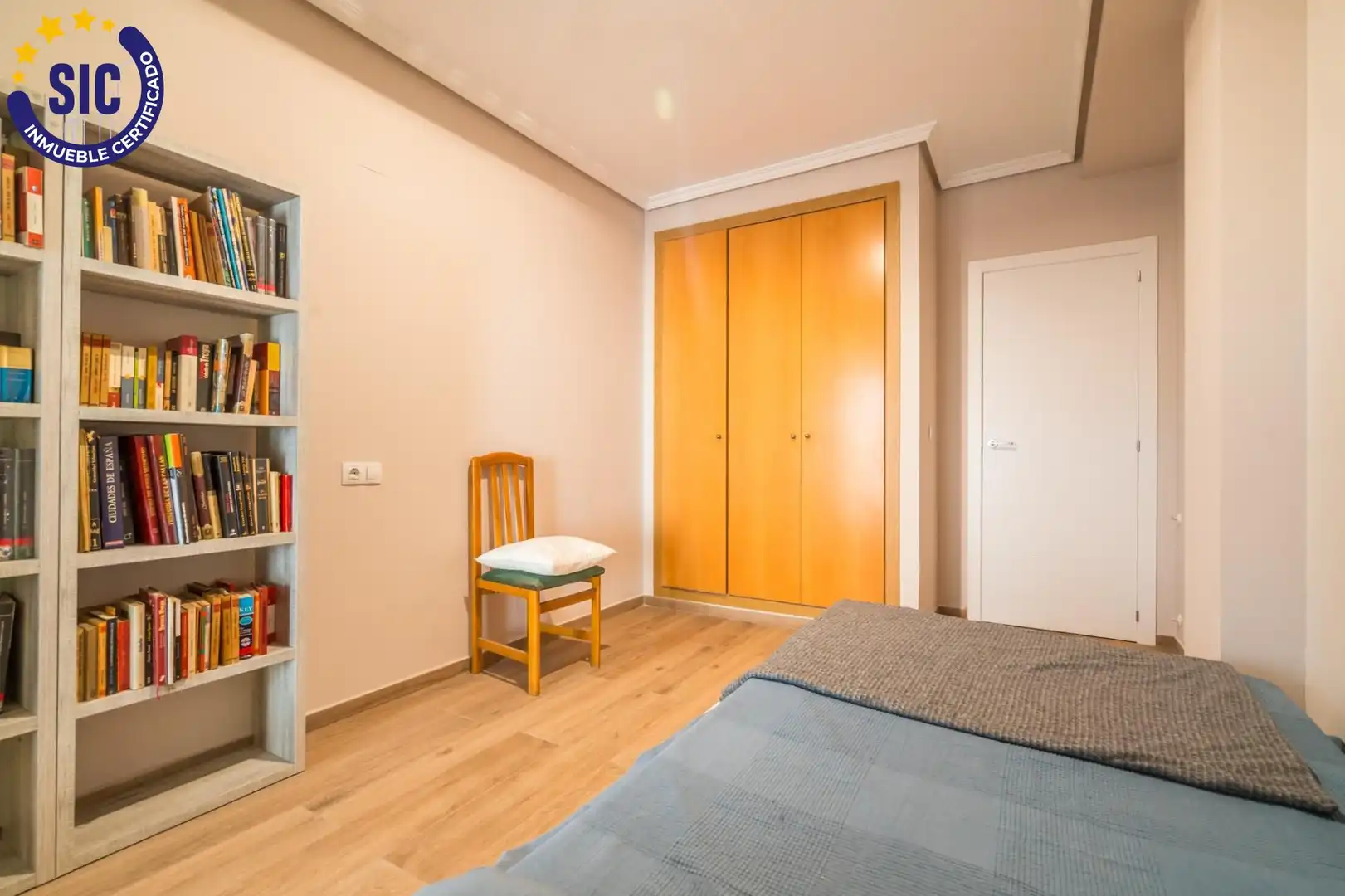 Habitación de Piso en venta en Aldaia con Aire acondicionado, Calefacción y Terraza
