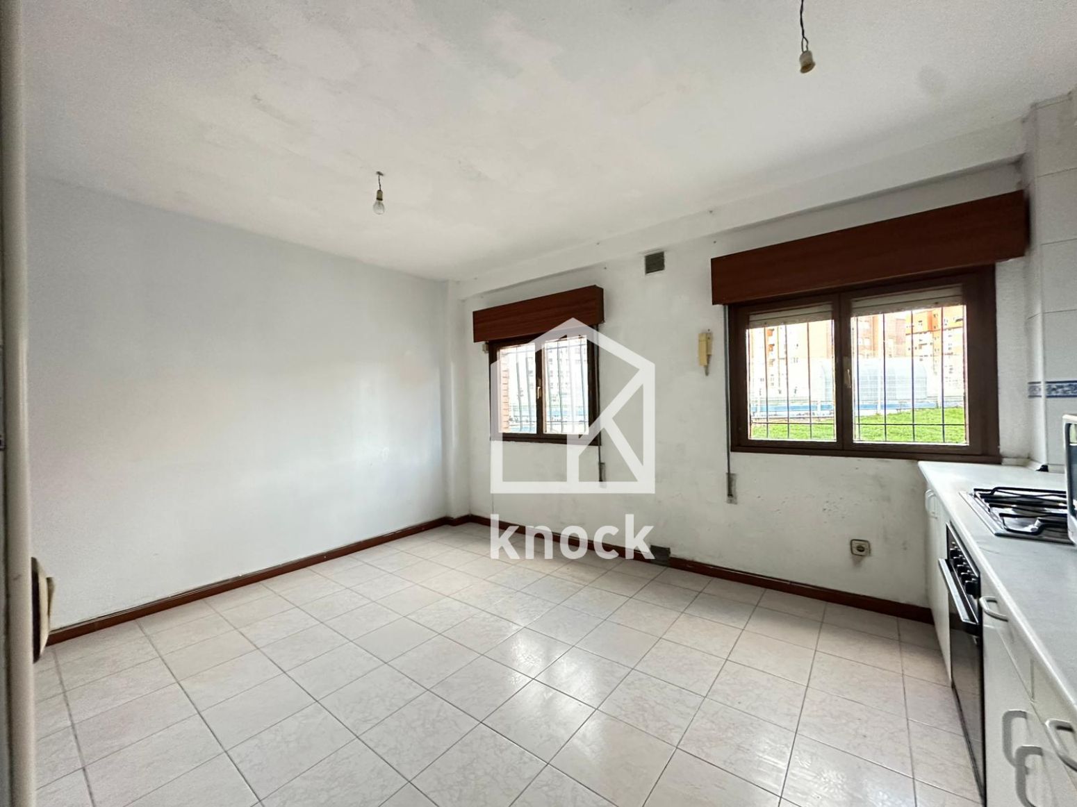 Pis en venda a Oviedo - CL TIGRE JUAN, 3, Corredoría - La Carisa - Prado de La Vega