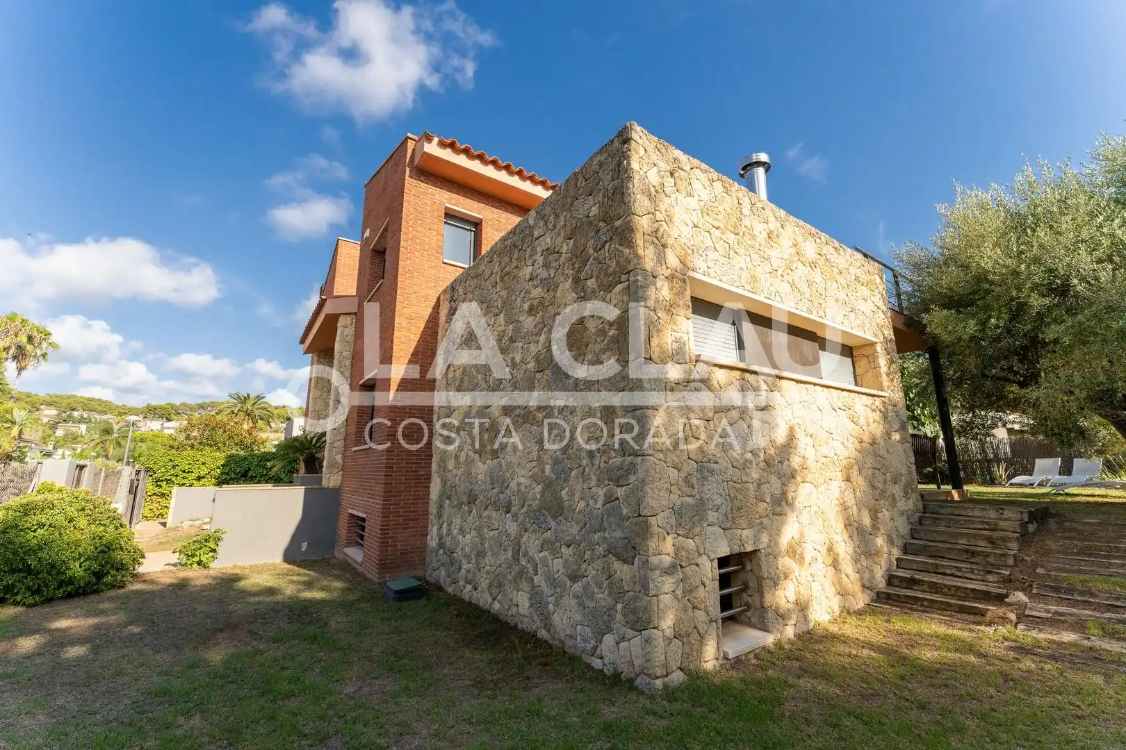 Vista exterior de Casa o chalet en venta en Tarragona con Calefacción, Jardín privado y Terraza