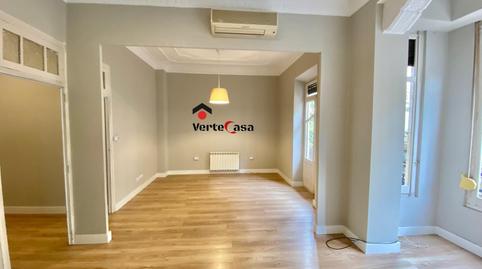 Photo 2 of Flat to rent in Salamanca, Gran Via, Valencia