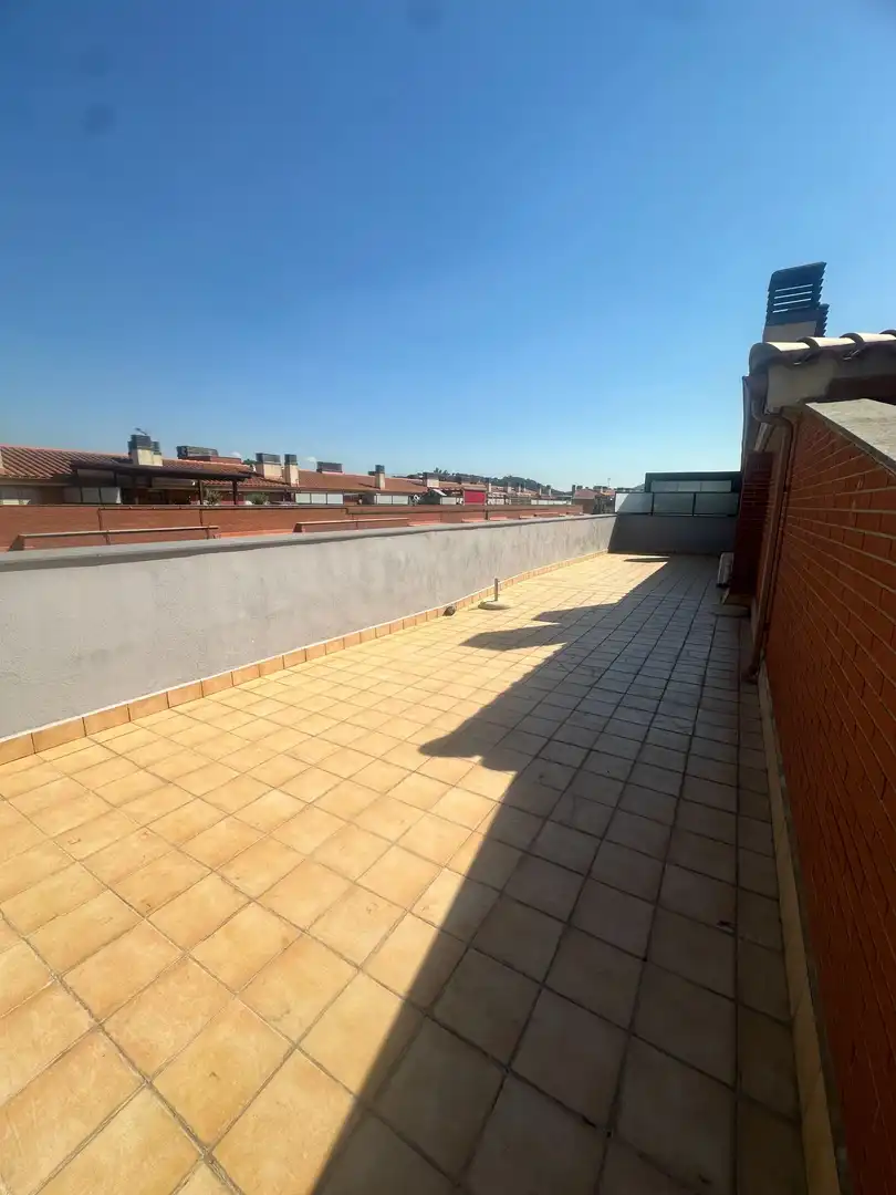 Terraza de Dúplex en venta en Vilanova del Vallès con Aire acondicionado, Calefacción y Terraza