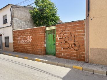 Terreny residencial en venda a Calle Ronda 78