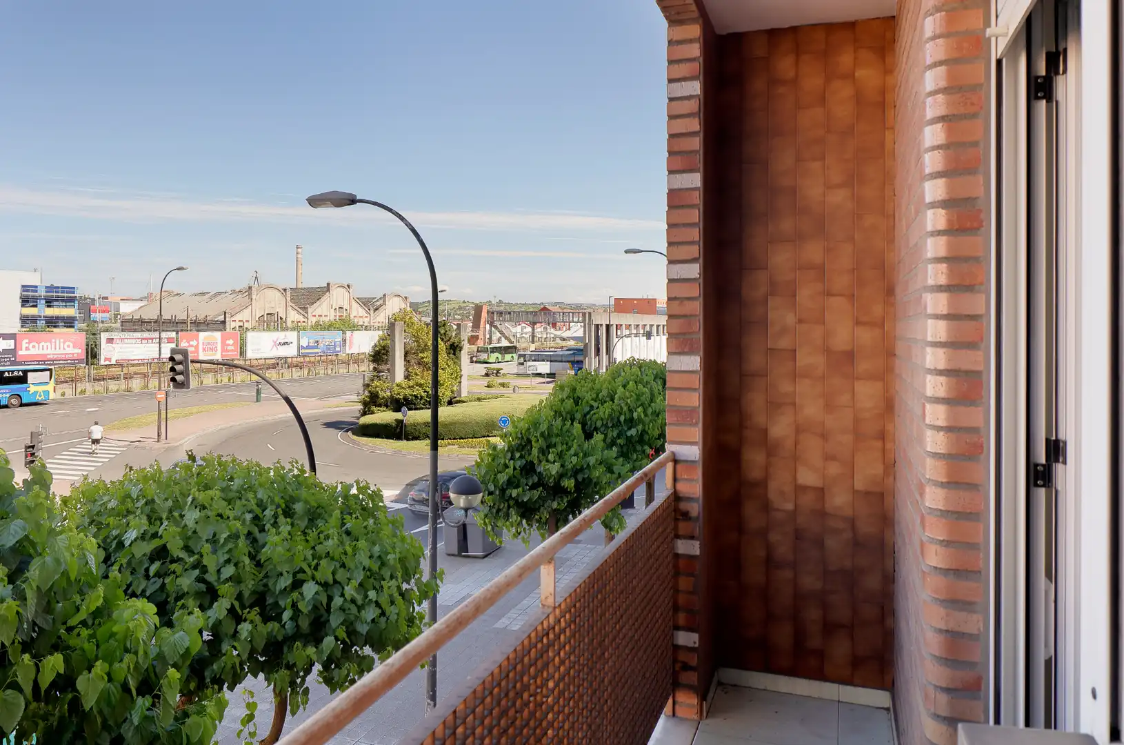Terraza de Piso de alquiler en Avilés con Calefacción, Parquet y Terraza