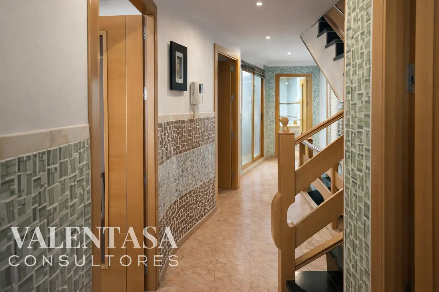 Casa adosada en venta en Siete Aguas con Calefacción, Terraza y Amueblado