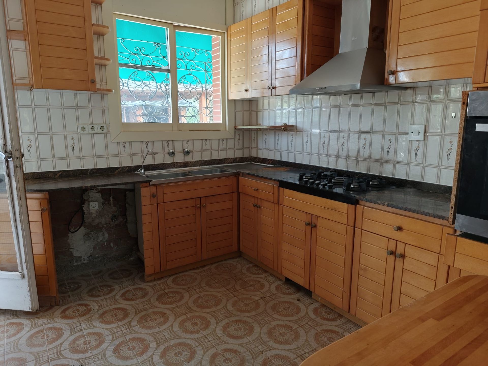 Kitchen of House or chalet for sale in Corbera de Llobregat  with Air Conditioner, Heating and Private garden