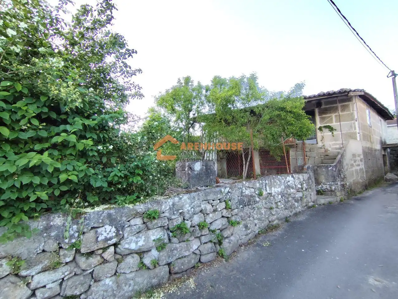 Casa amb terrassa en venda a San Cristovo de Cea, imagen 2