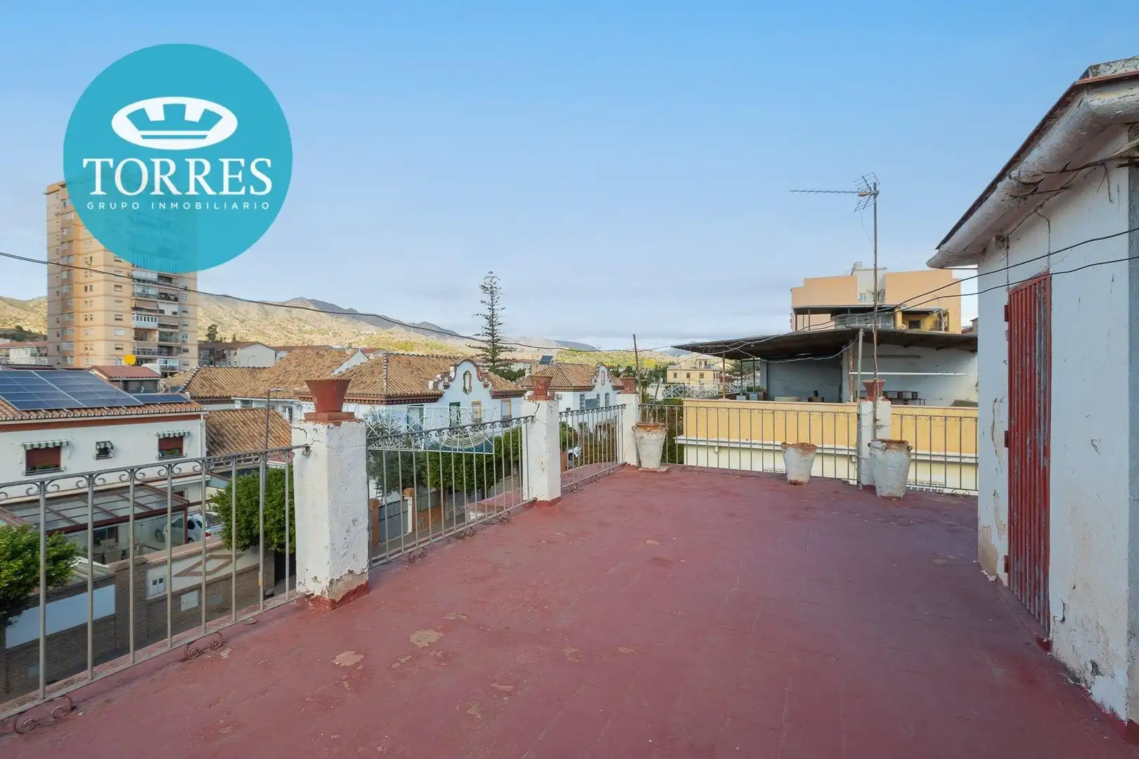 Vista exterior de Edifici en venda en Málaga