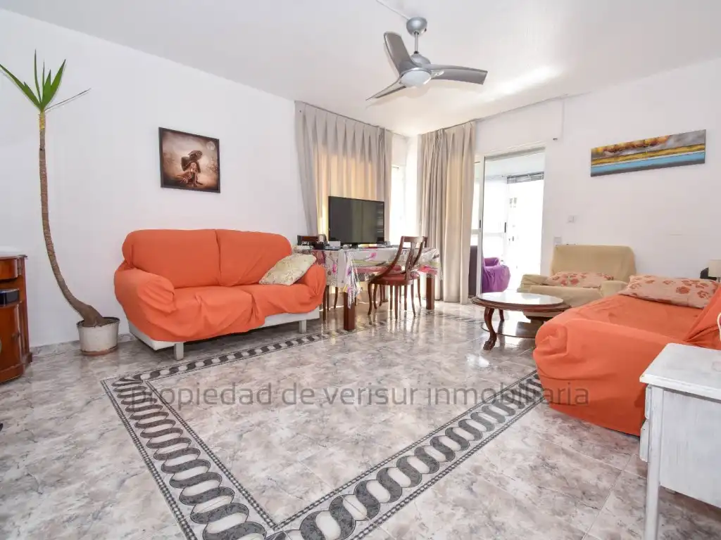 Piso con ascensor en venta en Las Lomas - Las Yucas
