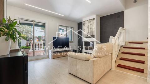 Foto 5 de Casa adosada en venda a Can Pou - Camp de Mar, Barcelona