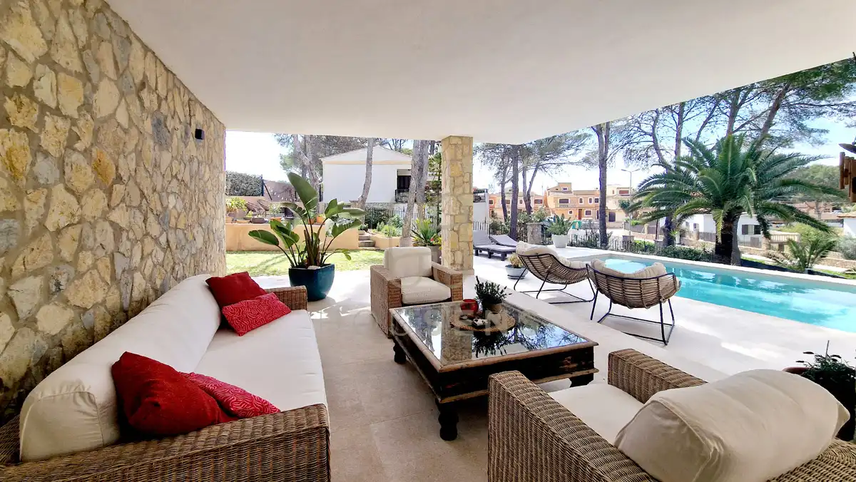 Terrace of Houses for sale in Calvià  with Air Conditioner, Heating and Private garden