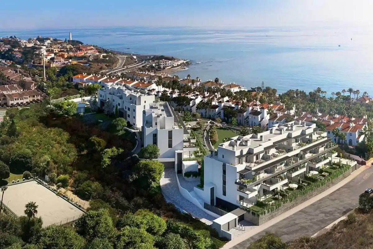Exterior view of Apartments for sale in Mijas  with Air Conditioner, Storage room and Community pool