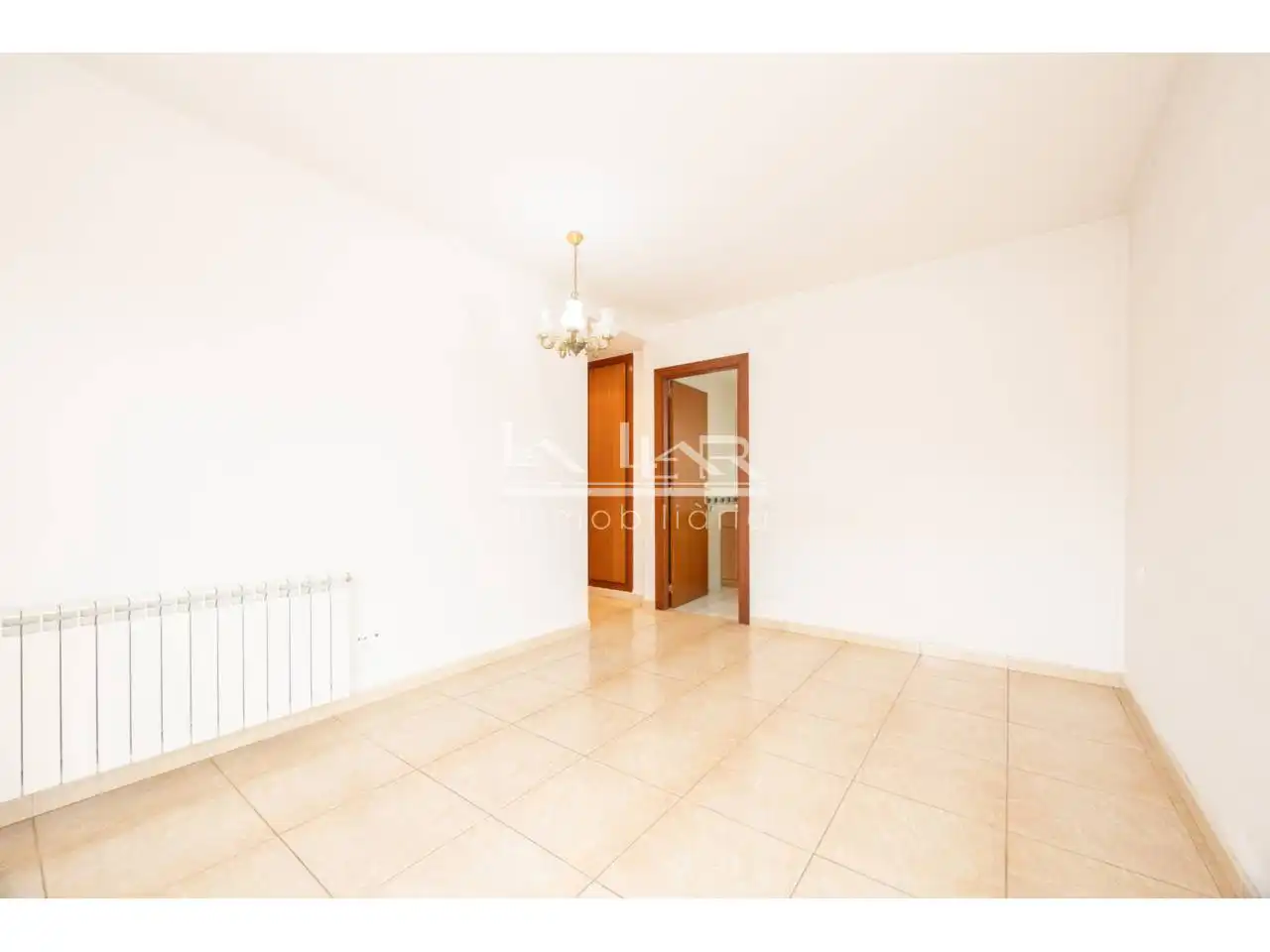 Habitación de Ático en venta en Vic con Calefacción, Terraza y Trastero