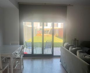 Garden of Single-family semi-detached to rent in Camas  with Air Conditioner, Heating and Private garden