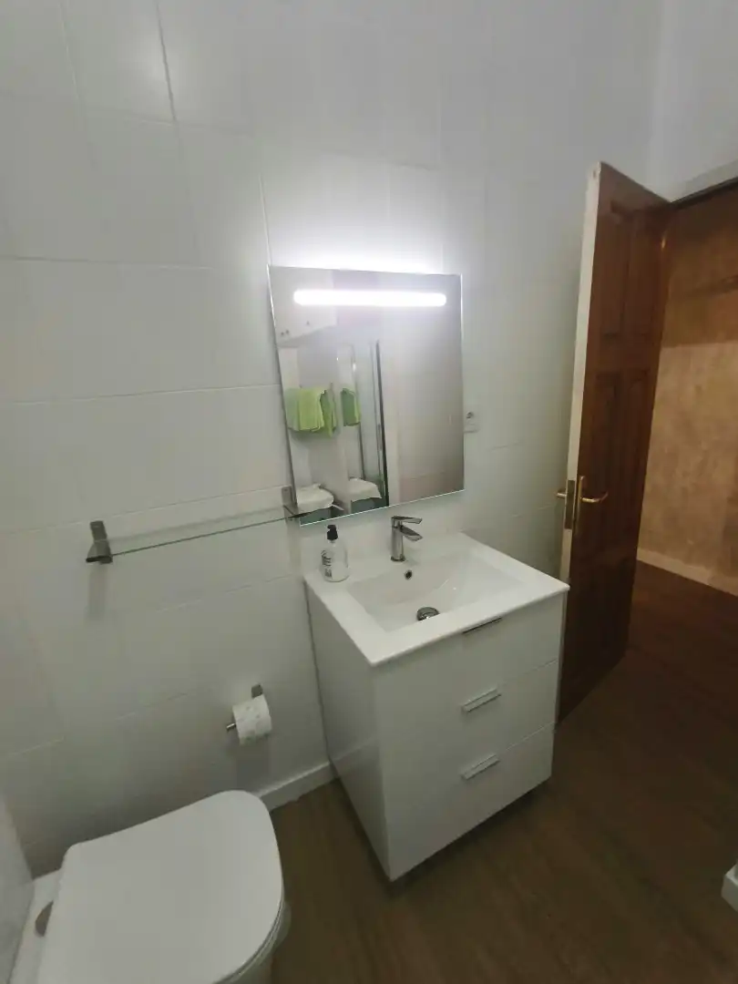 Bathroom of Flat for sale in Couto